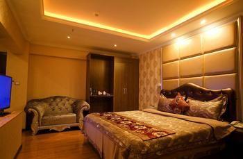 Yuxi Hongyuan Star Hotel Екстериор снимка